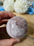 Bild in Galerie-Betrachter laden, Druzy Pink Amethyst Kugel (42u)
