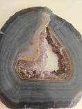 Bild in Galerie-Betrachter laden, Amethyst Achat Slab mit Ständer (82a)
