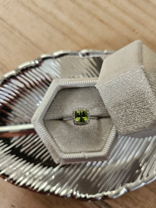 925 Silber Peridot Ring (20pe)