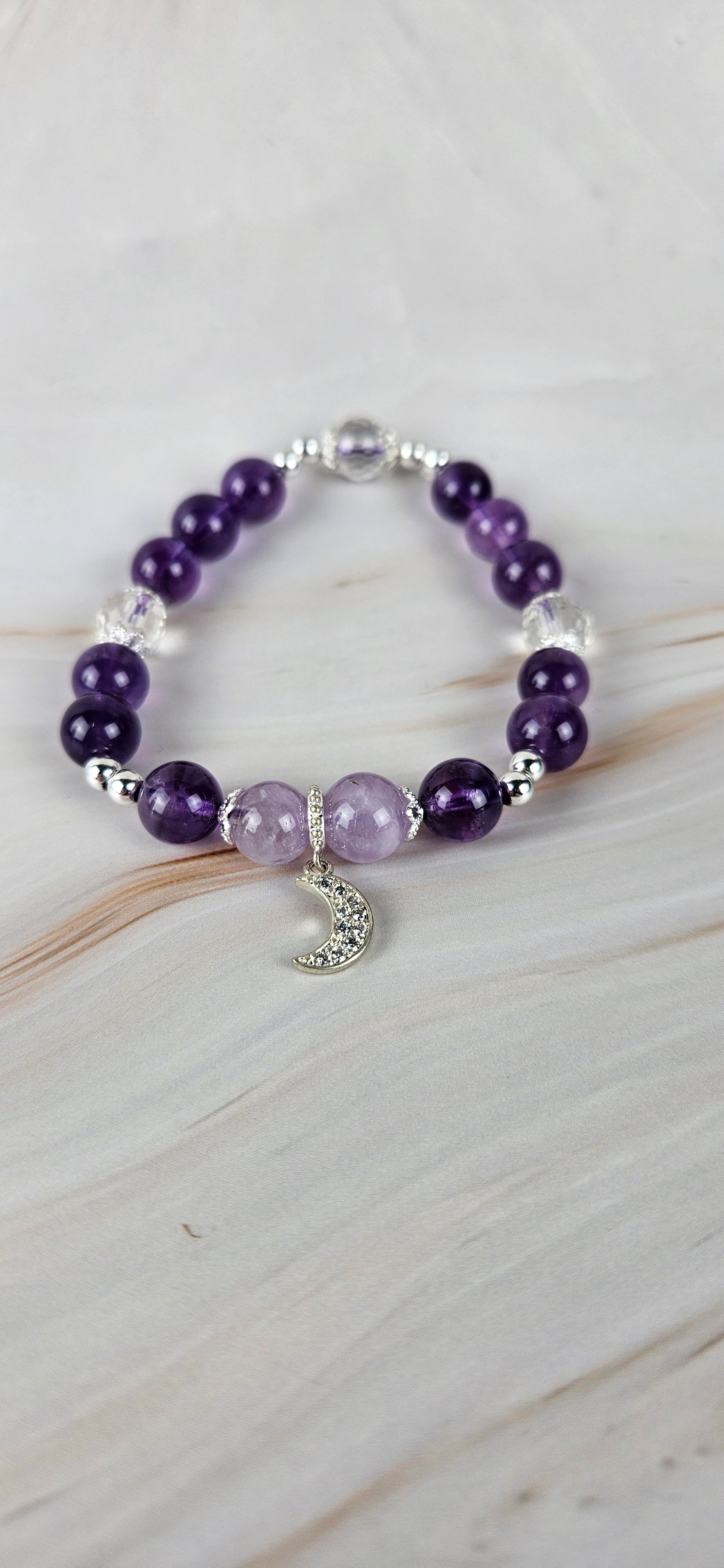 Amethyst Kugel Armband mit Mond (11amm)