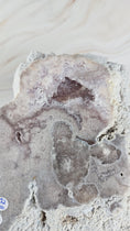 Bild in Galerie-Betrachter laden, Pink Amethyst Slab (92koo)
