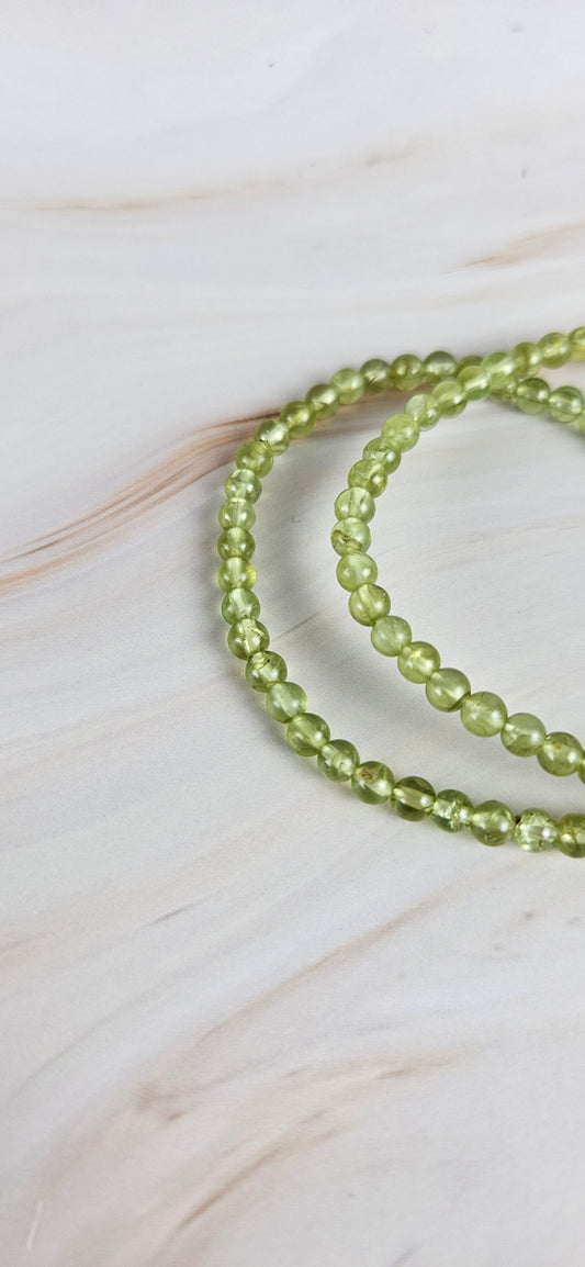 Peridot Kugelarmband (28per)